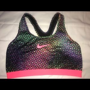 Owners Nike sports bra size xl